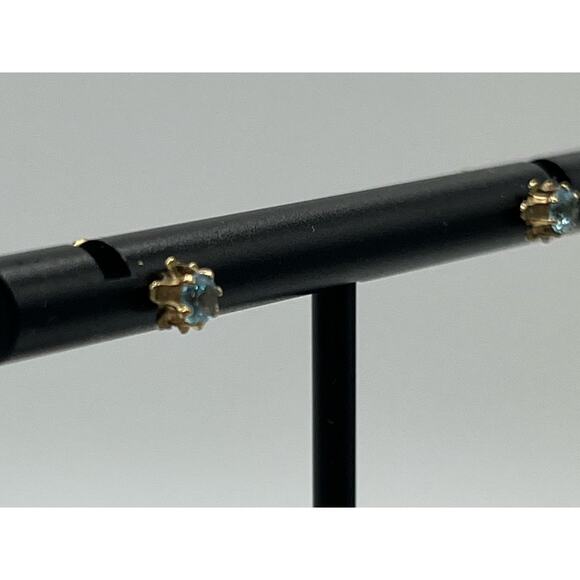 14k Yellow Gold and Blue Spinel Stud Earrings 3mm .43g - Picture 5 of 14